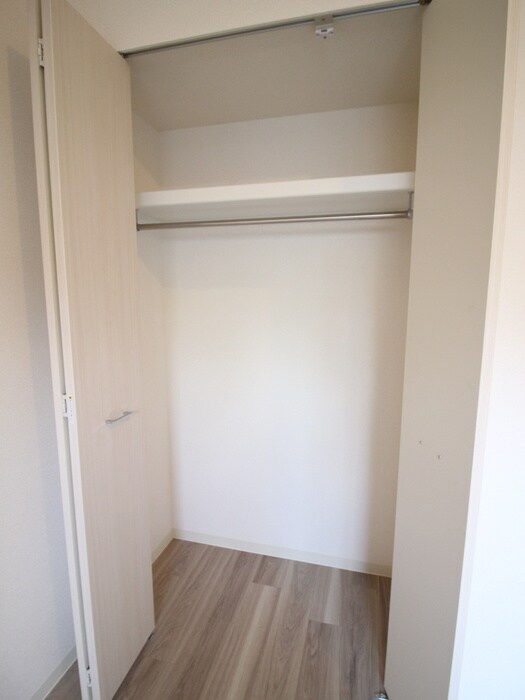 物件内観写真17　(収納)