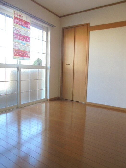 物件内観写真9　(居室)