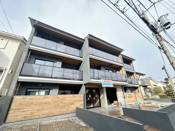 物件外観写真1　(外観写真)