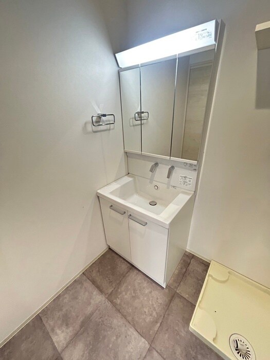 物件内観写真9　(洗面)