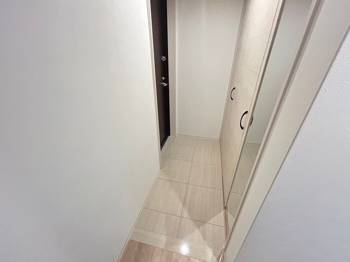 物件内観写真16　(廊下)