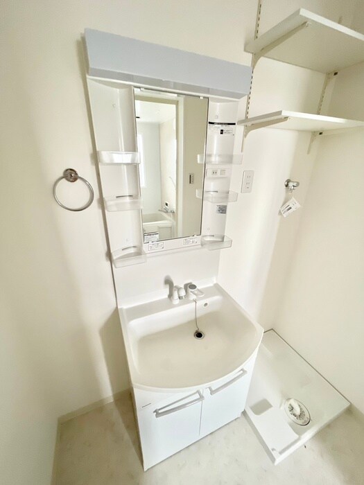 物件内観写真7　(洗面)