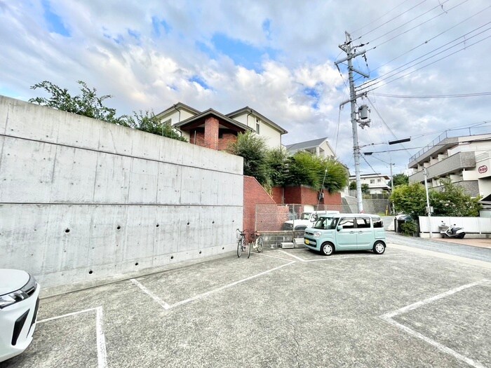 物件内観写真17　(室内からの展望)