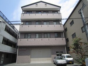 ティ－エスコ－ト外観写真