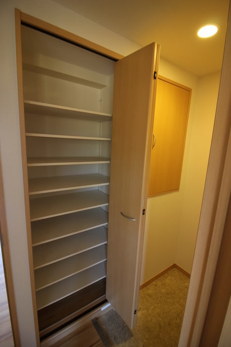 物件内観写真18　(靴箱)