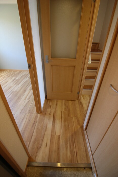 物件内観写真22　(廊下)