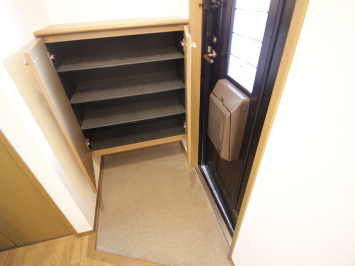 物件内観写真17　(靴箱)