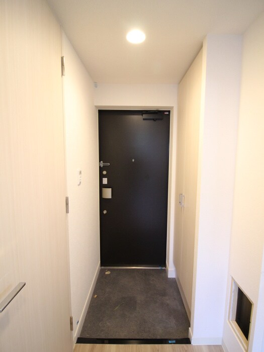 物件内観写真21　(玄関)