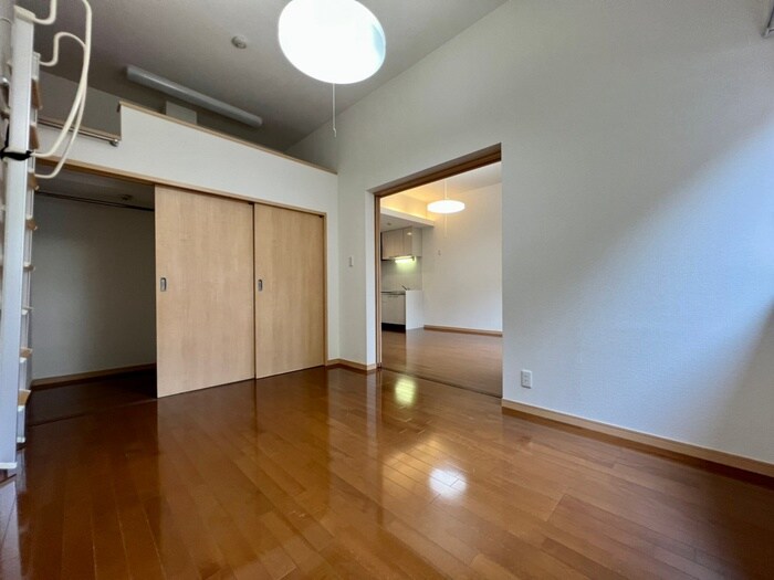 物件内観写真10　(居室)