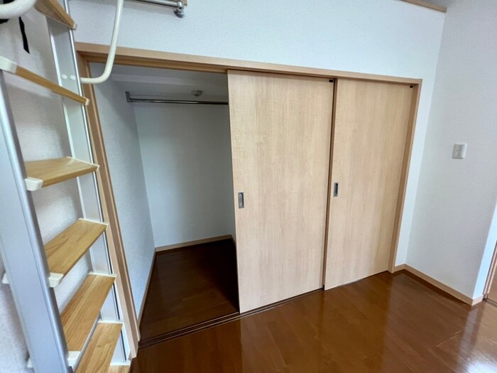 物件内観写真16　(収納)