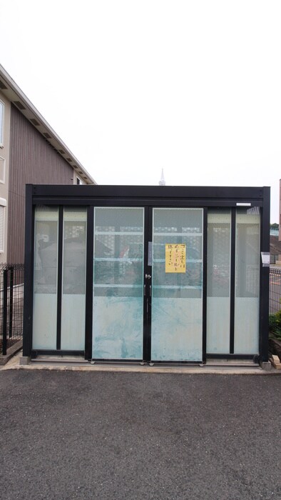 物件外観写真2　(建物設備)