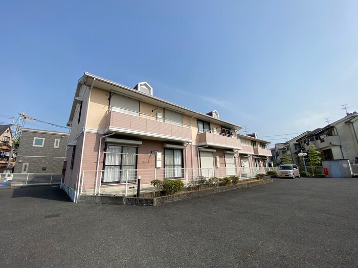 物件外観写真2　(外観写真)