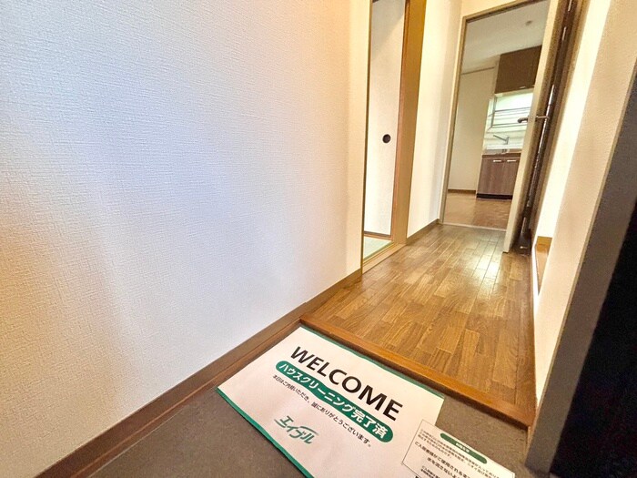 物件内観写真21　(廊下)