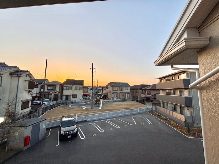 物件内観写真22　(室内からの展望)