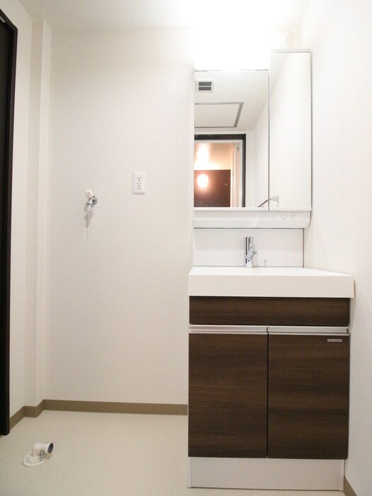 物件内観写真13　(洗面)