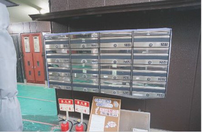 物件外観写真4　(建物設備)