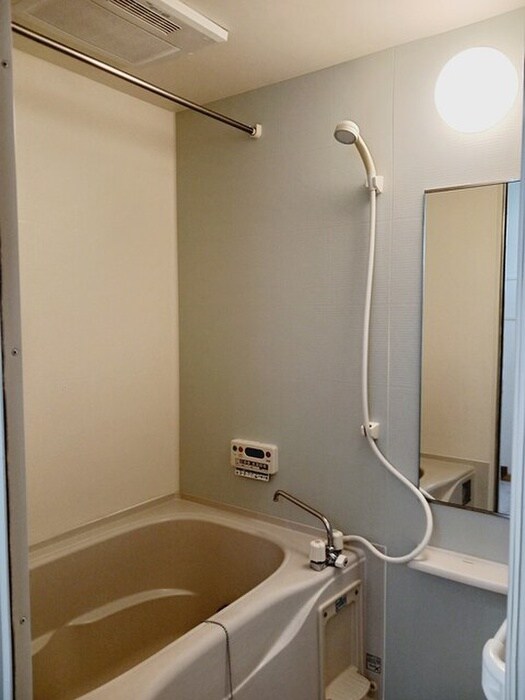 物件内観写真9　(バス／シャワールーム等)