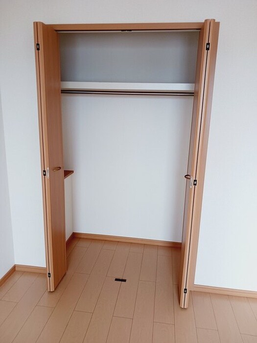 物件内観写真22　(収納)
