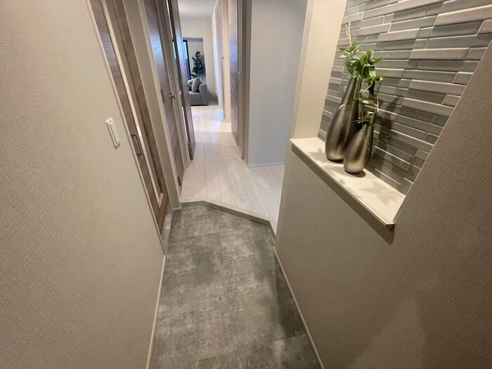 物件内観写真15　(玄関)