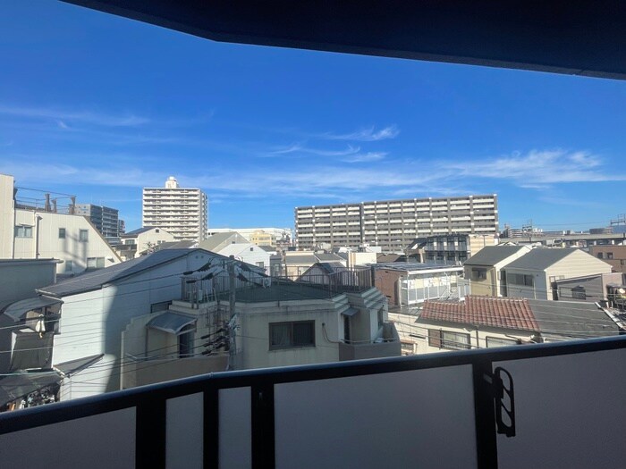 物件内観写真22　(室内からの展望)