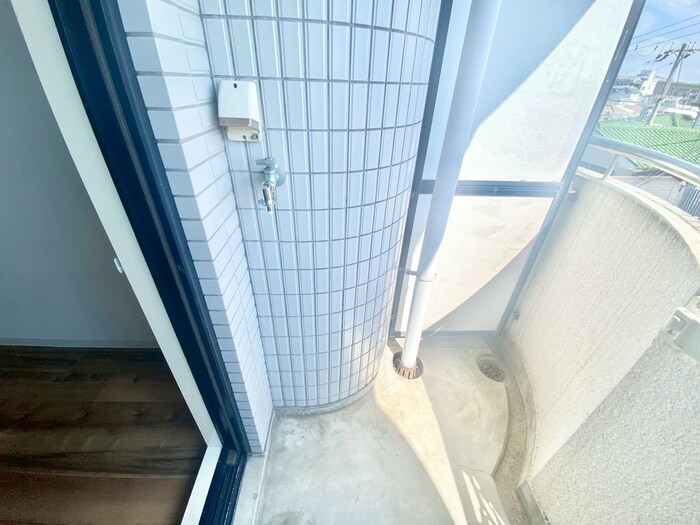 物件内観写真14　(洗濯機置場)