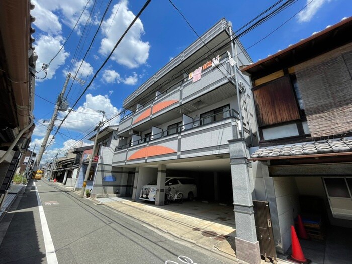 物件外観写真2　(外観写真)