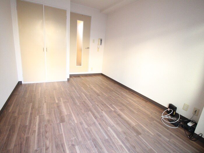 物件内観写真17　(居室)