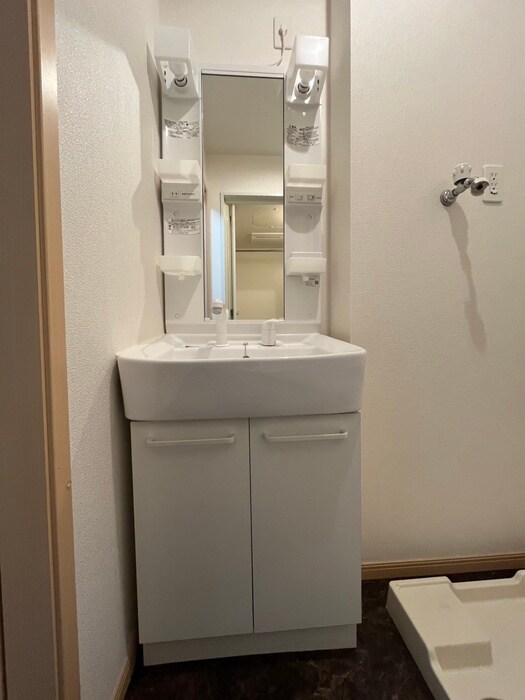 物件内観写真10　(洗面)