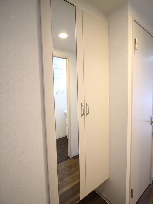 物件内観写真10　(靴箱)