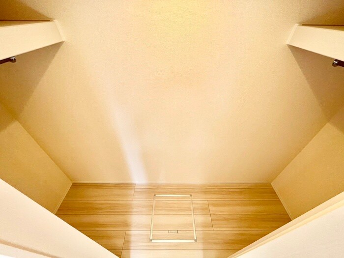 物件内観写真9　(収納)