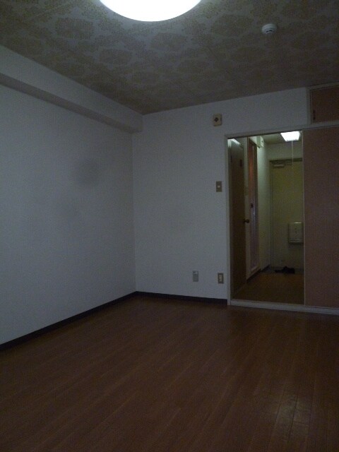 物件内観写真14　(居室)