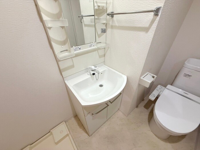 物件内観写真11　(洗面)