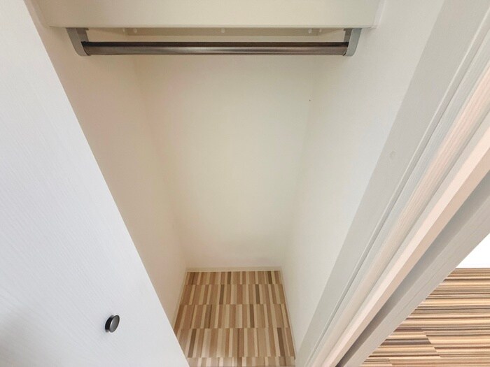 物件内観写真16　(収納)