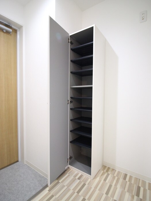 物件内観写真17　(靴箱)