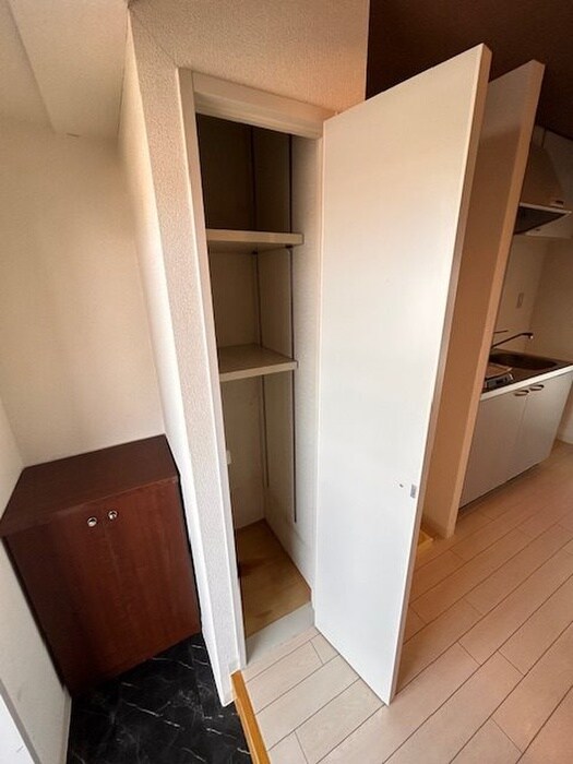 物件内観写真14　(収納)