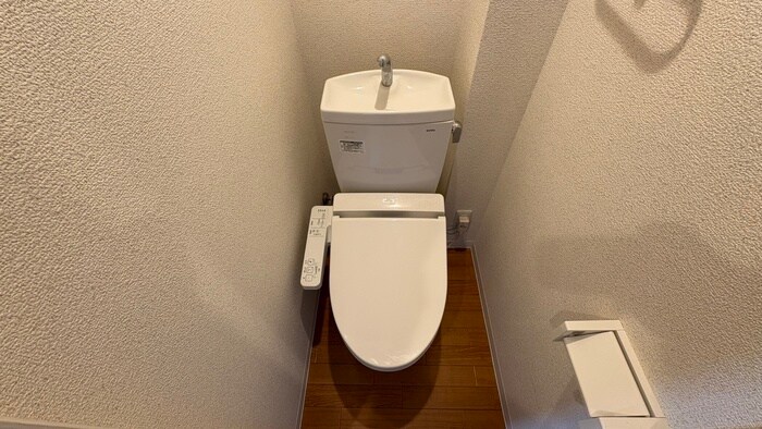 物件内観写真12　(トイレ)