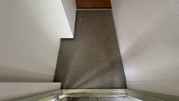 物件内観写真19　(玄関)