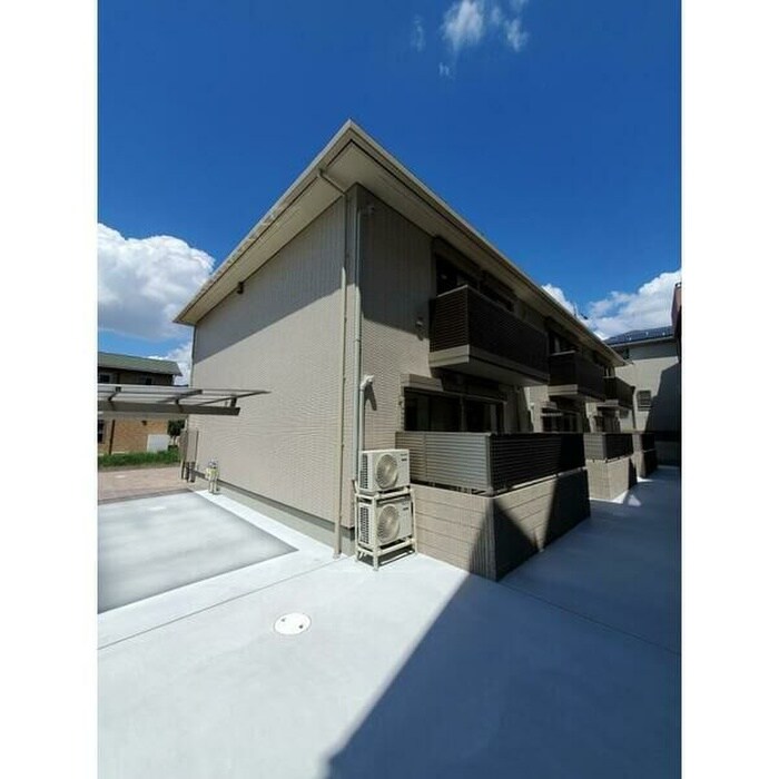 物件外観写真1　(外観写真)