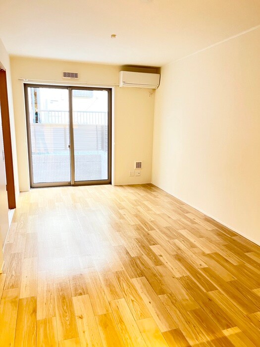 物件内観写真12　(居室)