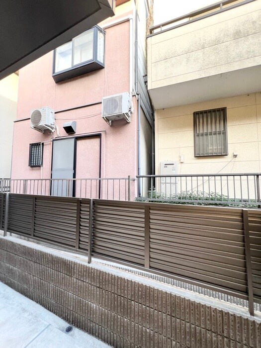 物件内観写真18　(室内からの展望)