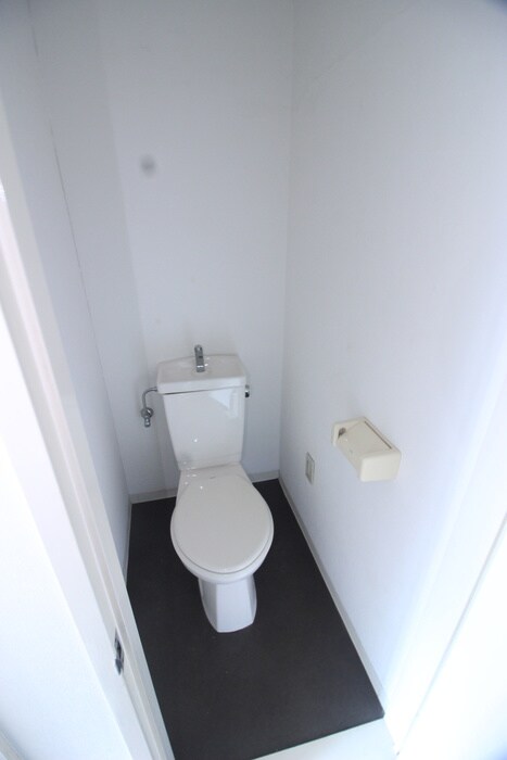 物件内観写真10　(トイレ)