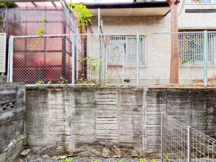 物件内観写真21　(室内からの展望)