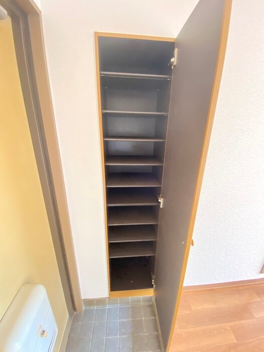 物件内観写真21　(靴箱)