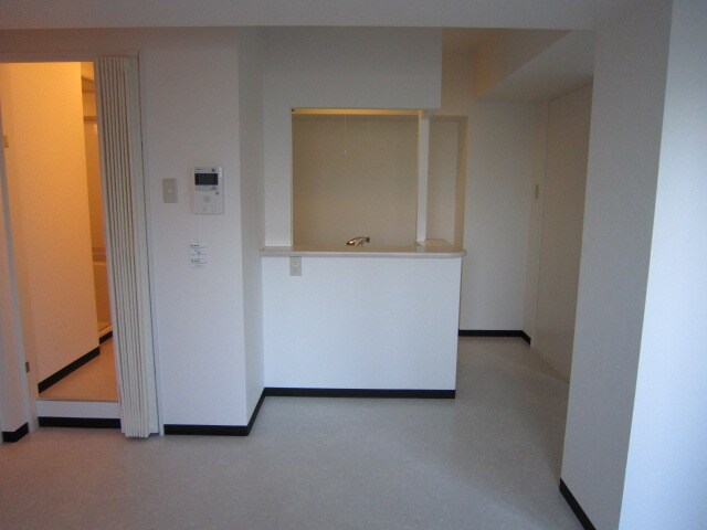 物件内観写真9　(内観写真)