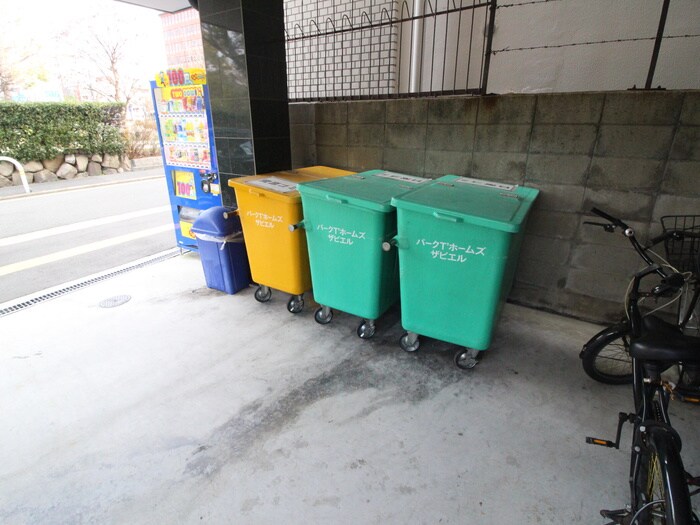 物件外観写真3　(建物設備)