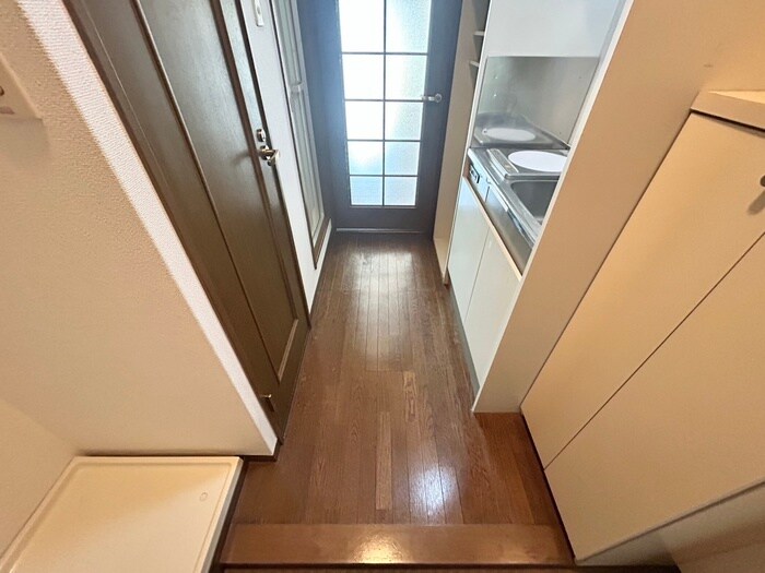 物件内観写真22　(廊下)