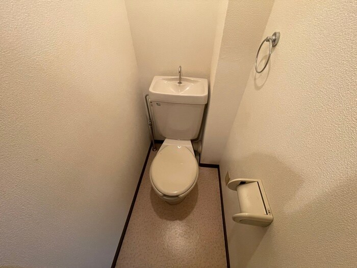 物件内観写真13　(トイレ)