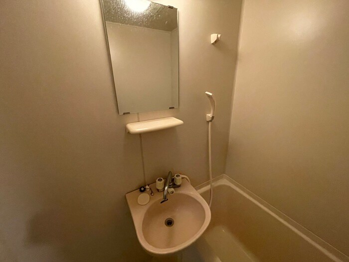 物件内観写真14　(洗面)