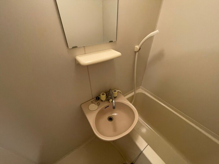 物件内観写真14　(洗面)