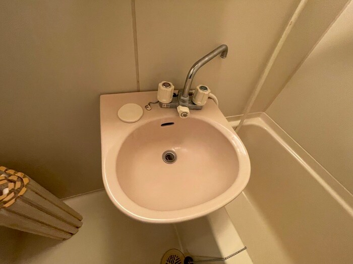 物件内観写真14　(洗面)